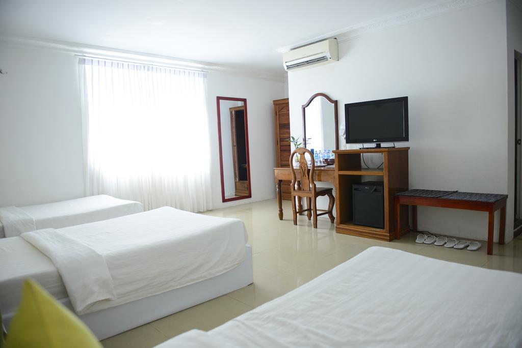 Oc Hotel Sihanoukville Exterior foto